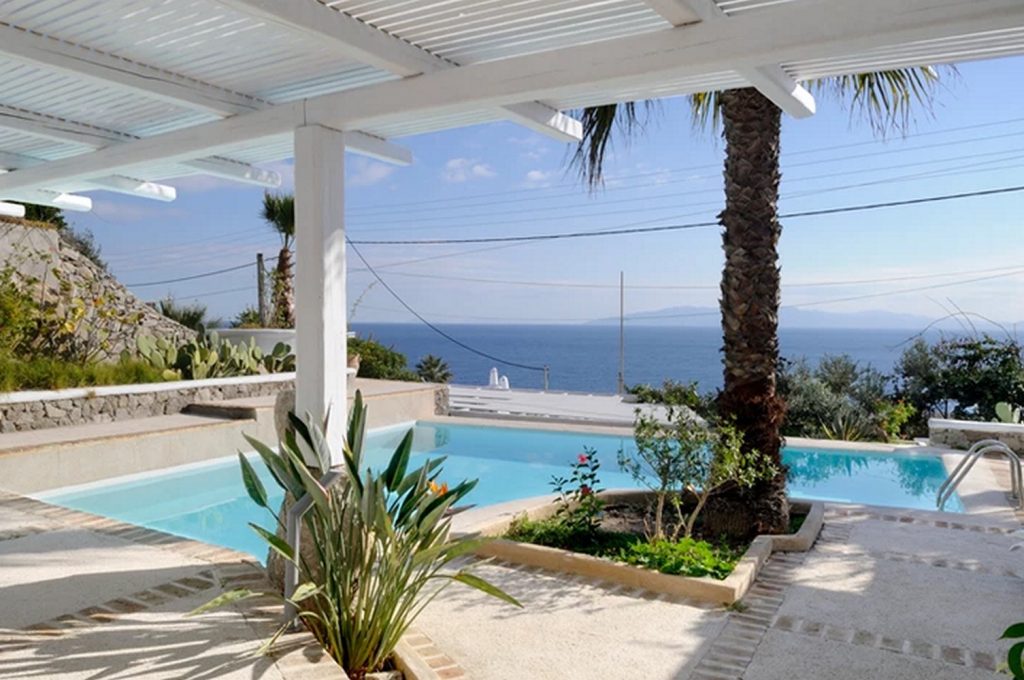 Villa Charlize in Mykonos exterior