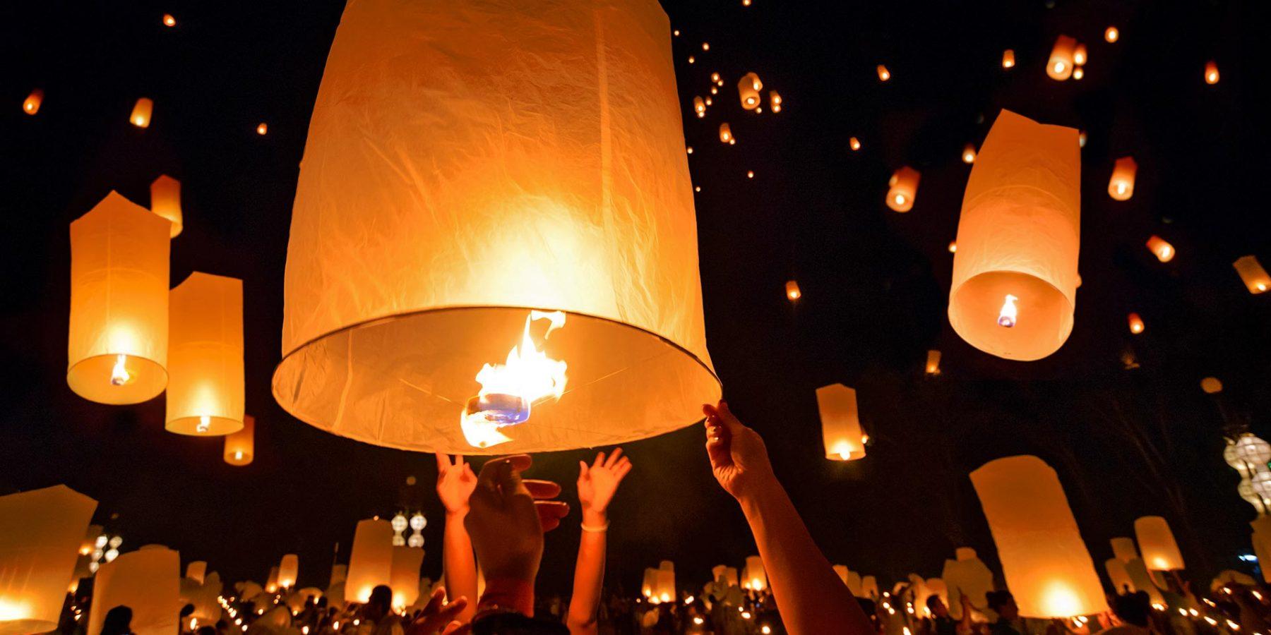sky lanterns wedding at night