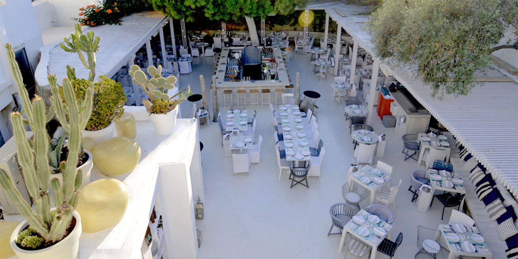 Interni restaurant in Mykonos