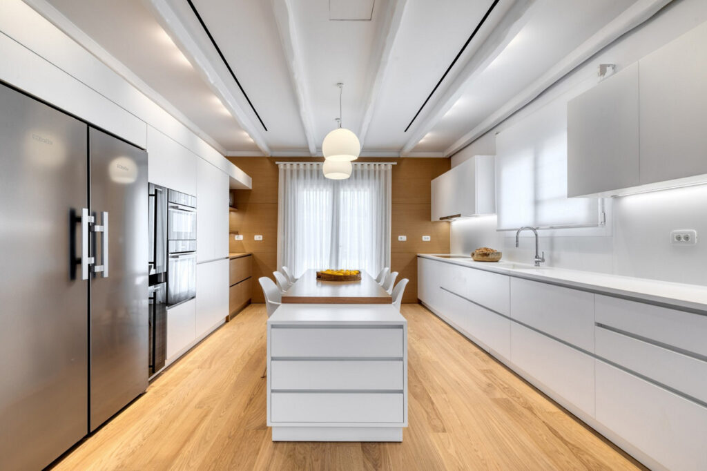 Super modern kitchen in a luxurious villa for rent in Mykonos, Greece.