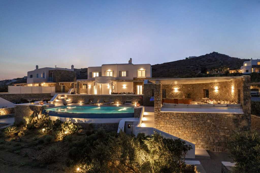 Spacious villa with a private swimming pool for rent, Mykonos, Greece.