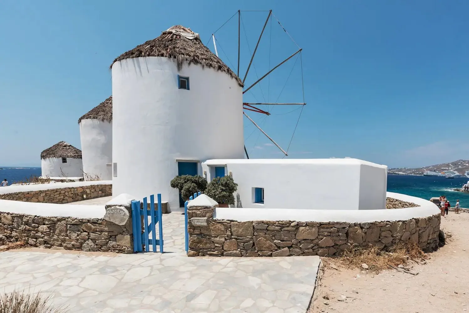 Villa Dafoe in a windmill