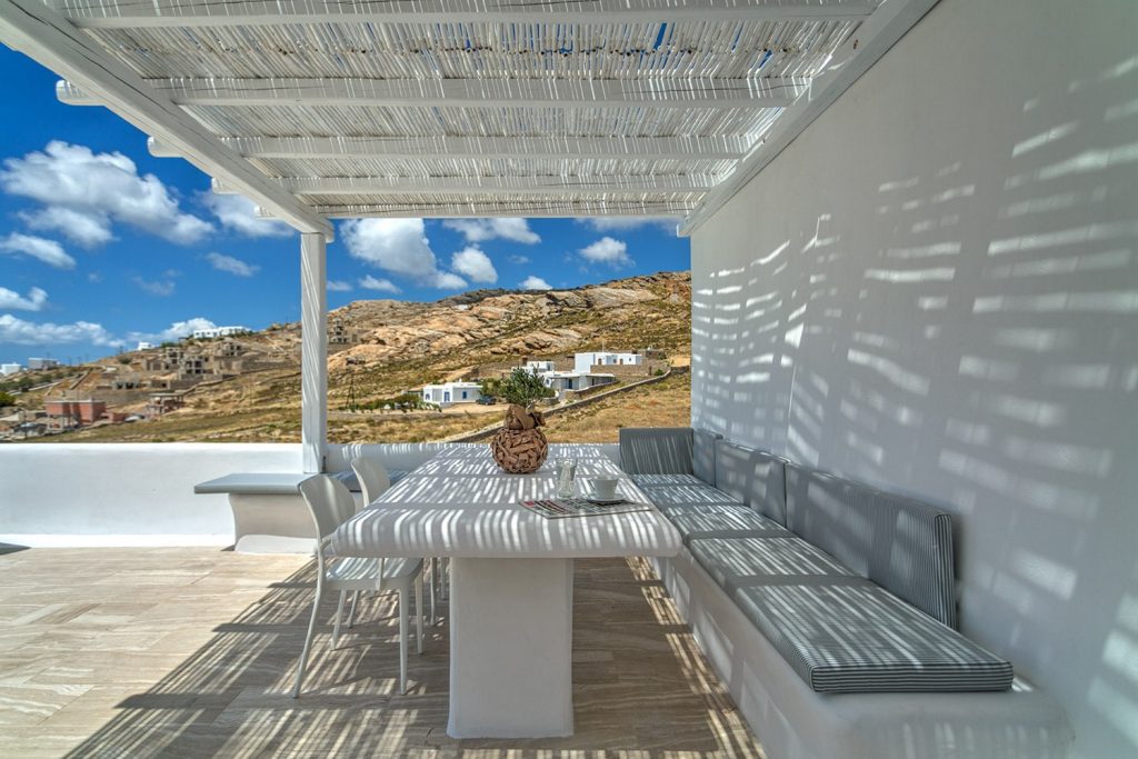 Villa Straight in Mykonos exterior