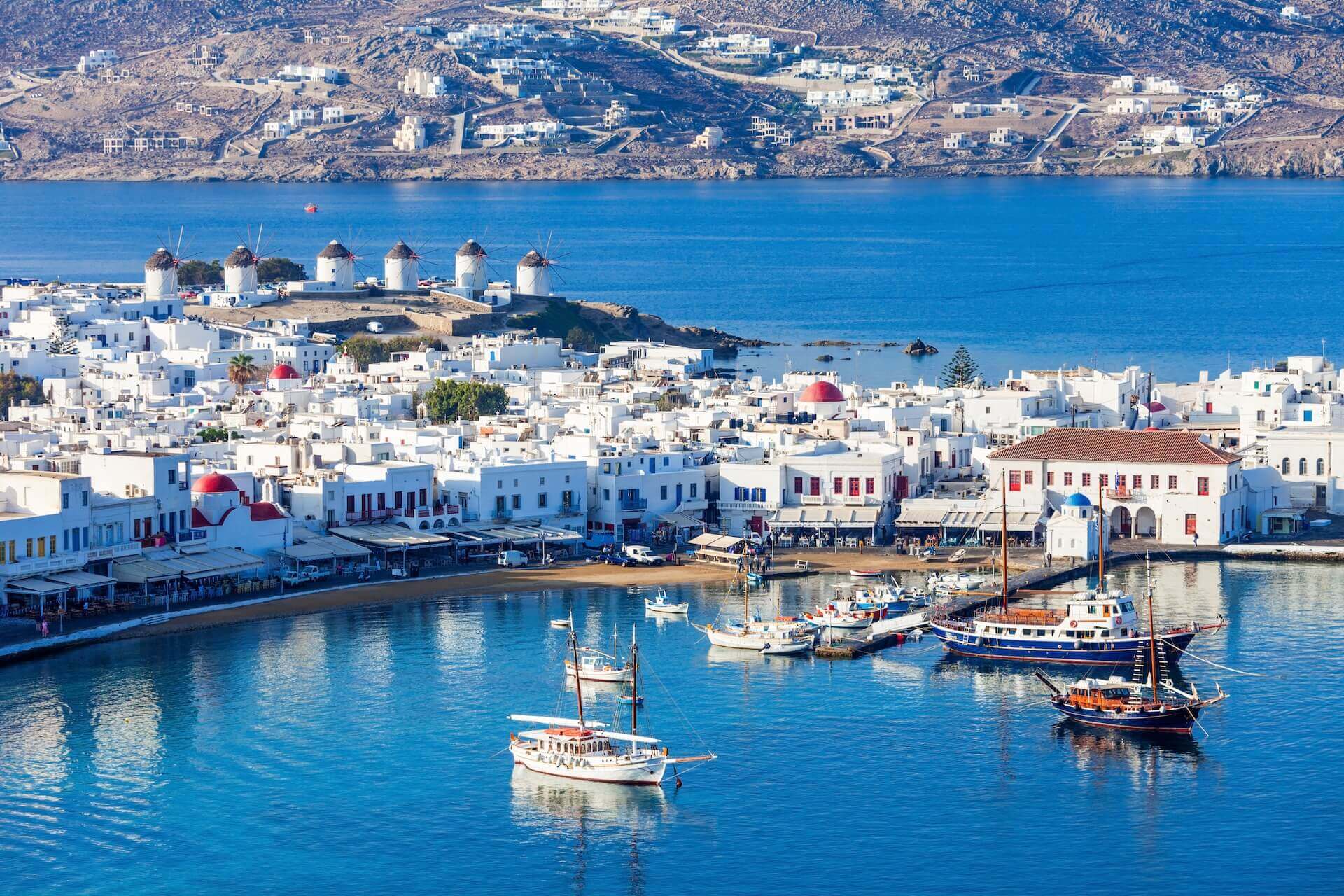 View of the old port in Mykonos town