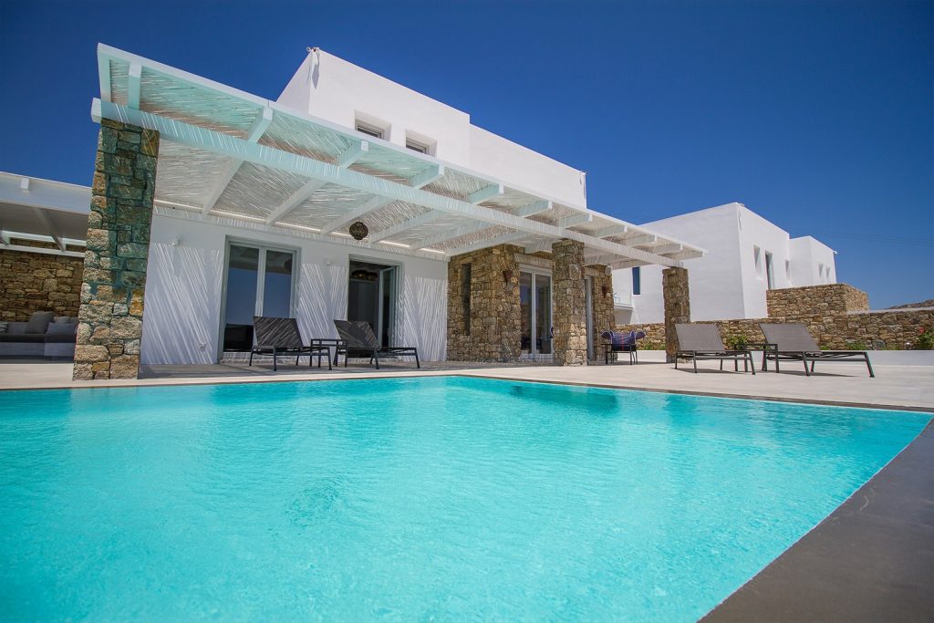 outside pool of the luxury Mykonos villa Cameron