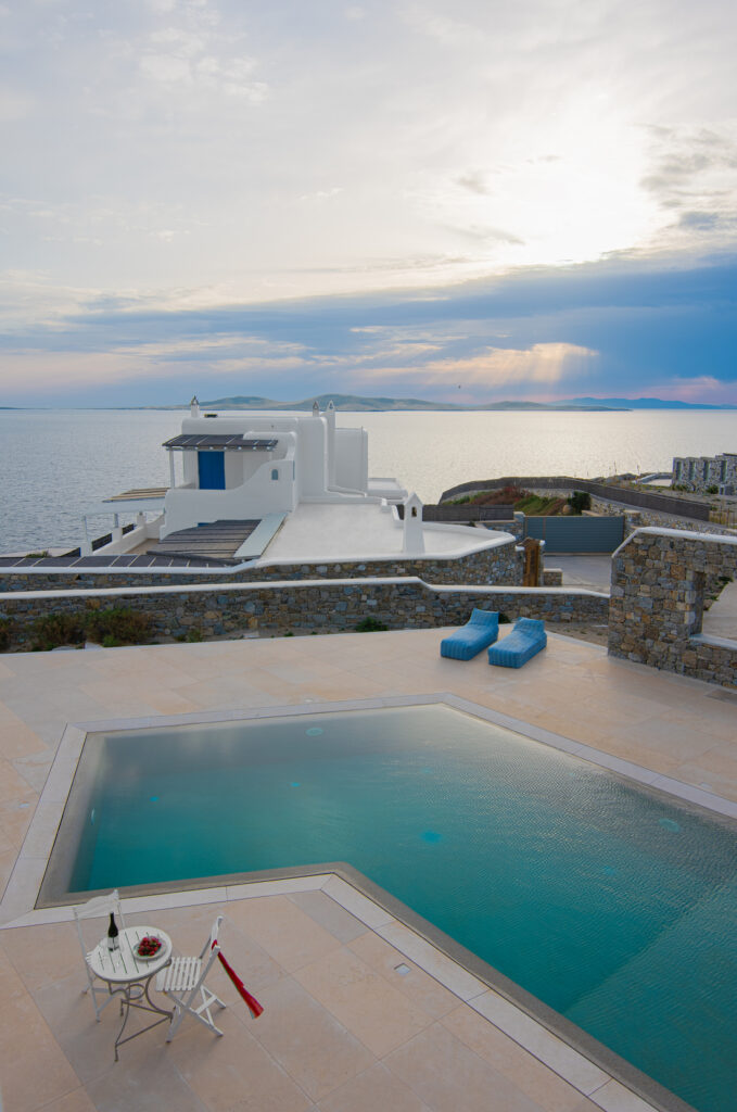 uxurious Mykonos Villa with Private Pool and Convenient Concierge Service