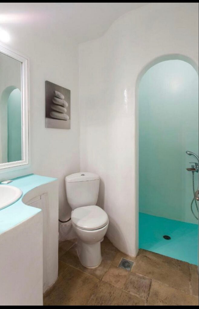 Modern bathroom in Mykonos best vacation home for rent.