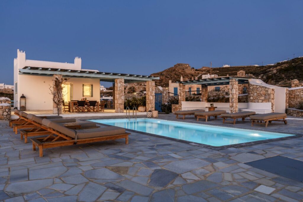 Private pool by the night and magnificent surrounding, villa available for rent, Mykonos.