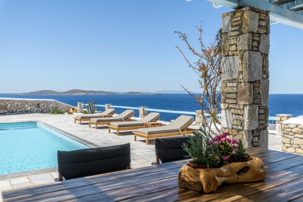 Take a look at the Aegean Sea from the best villa's private pool in Mykonos.