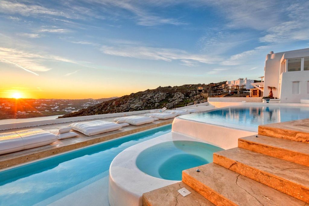 A luxury Mykonos villa