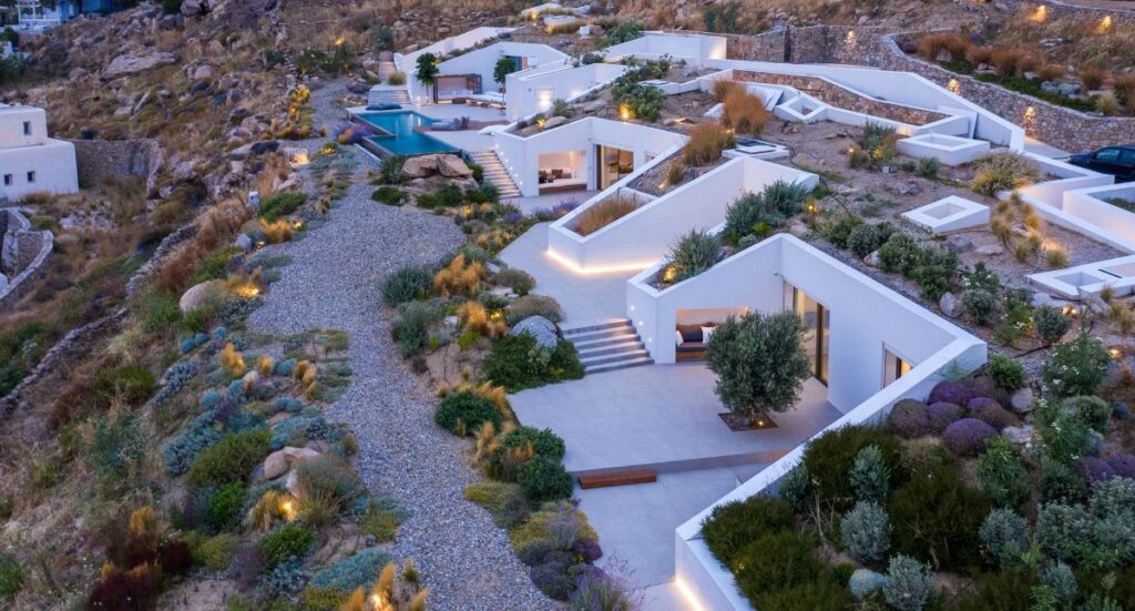 Grandiose and capacious villa up for rent in Mykonos.