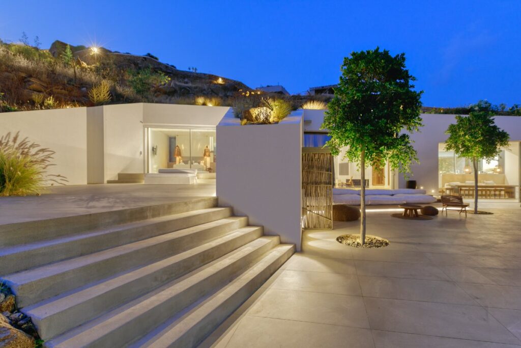 Spacious private home for rent in Mykonos