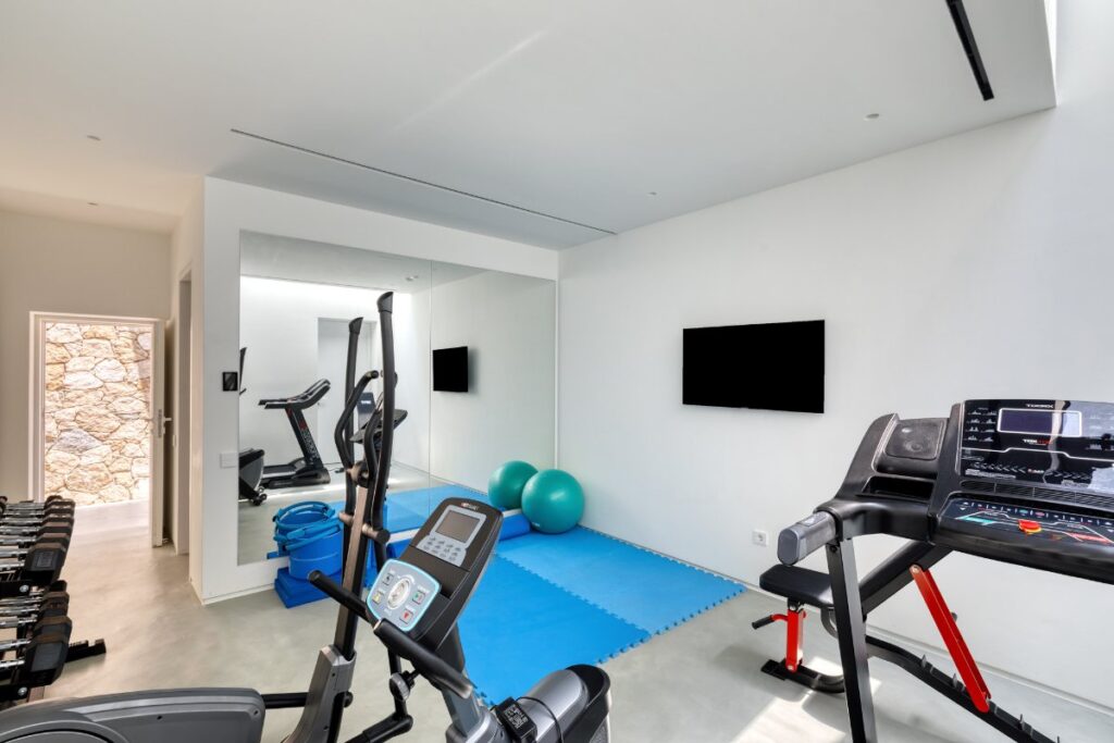 Private gym in Mykonos best villa for rent
