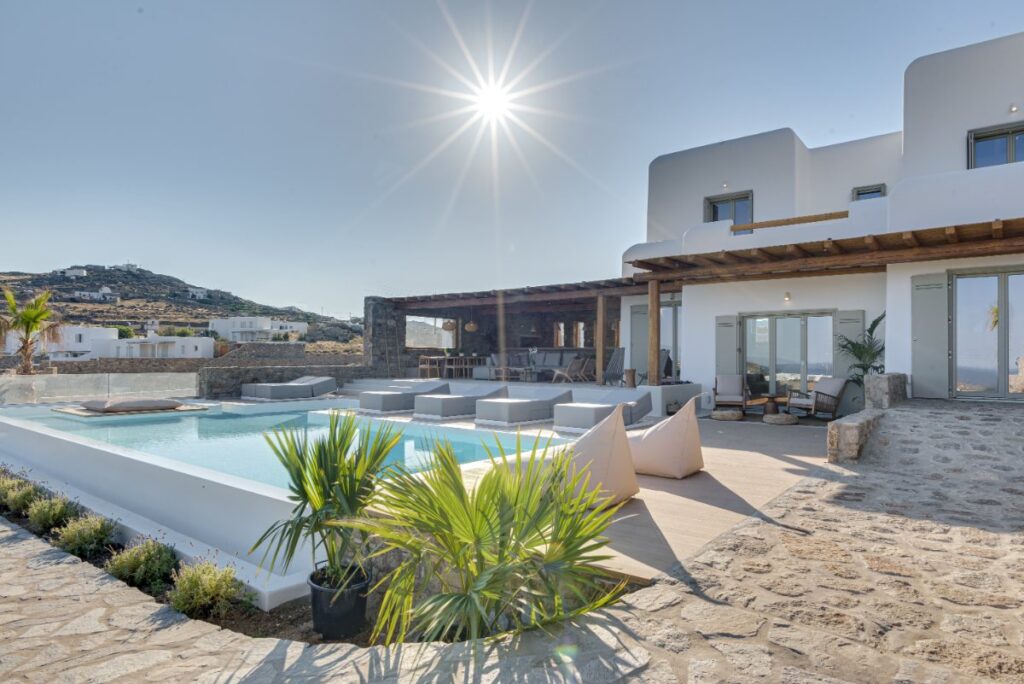 Lush and gorgeous villa with a private pool for rent in Mykonos.