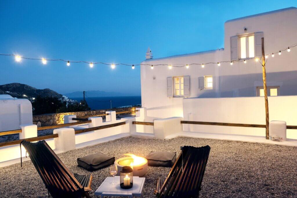 Romantic atmosphere in the best villa for rent, Mykonos.