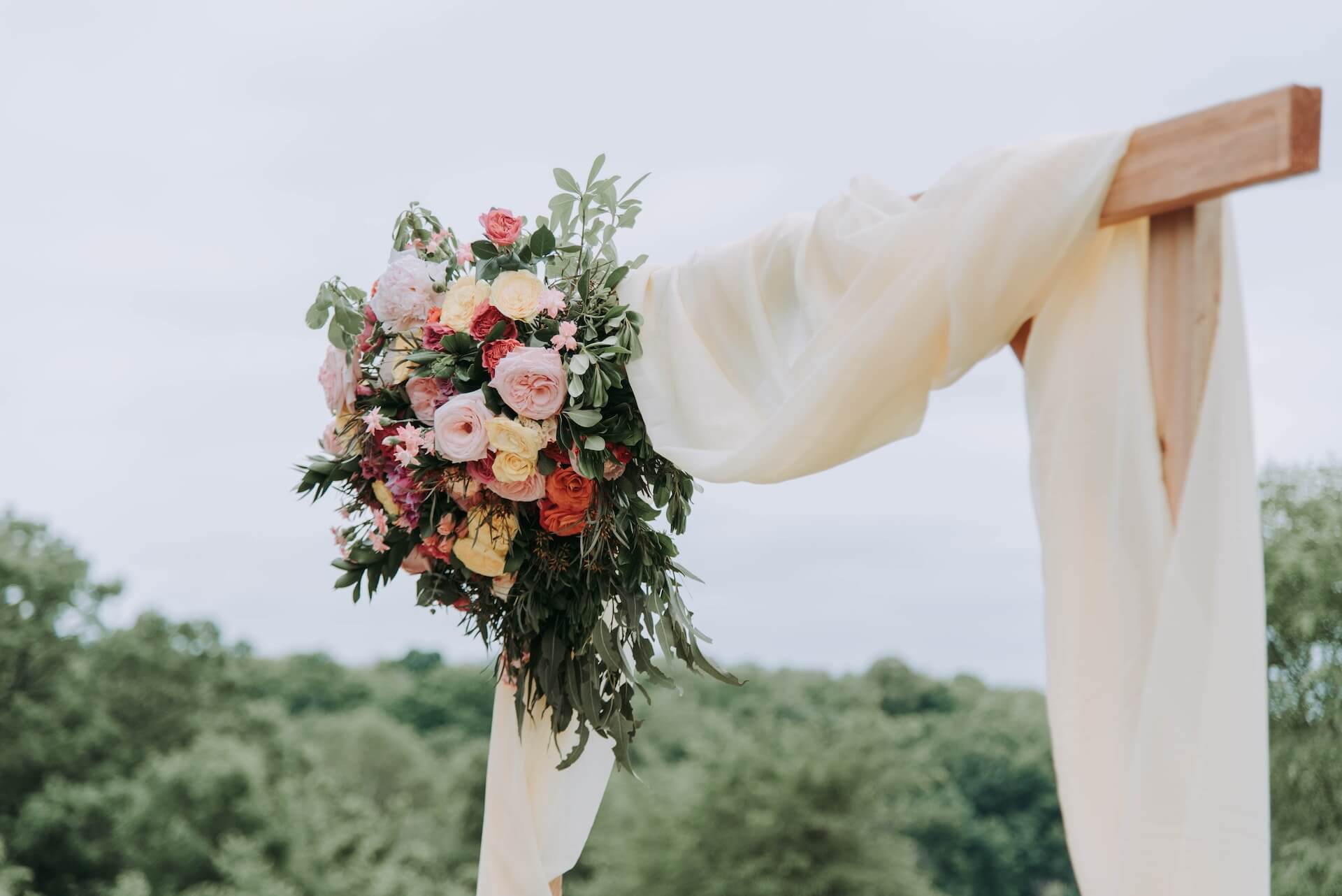 bouqet of assorted flowers