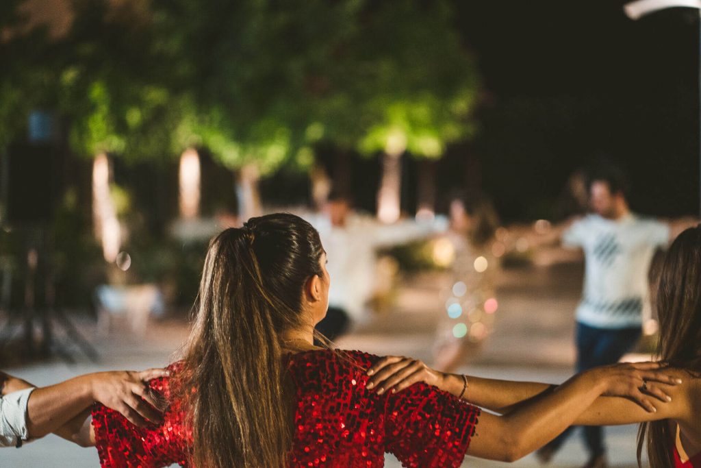 People dancing