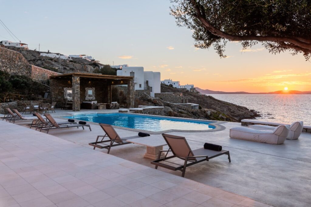 Spacious Mykonos villa with a private pool, ready for rent.