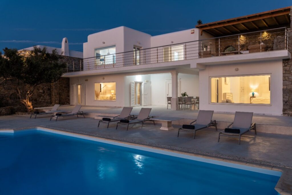 Elegant and luxurious villa for rent, Mykonos.
