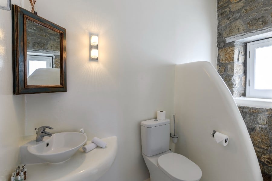 Bathroom in the best Mykonos villa for rent.