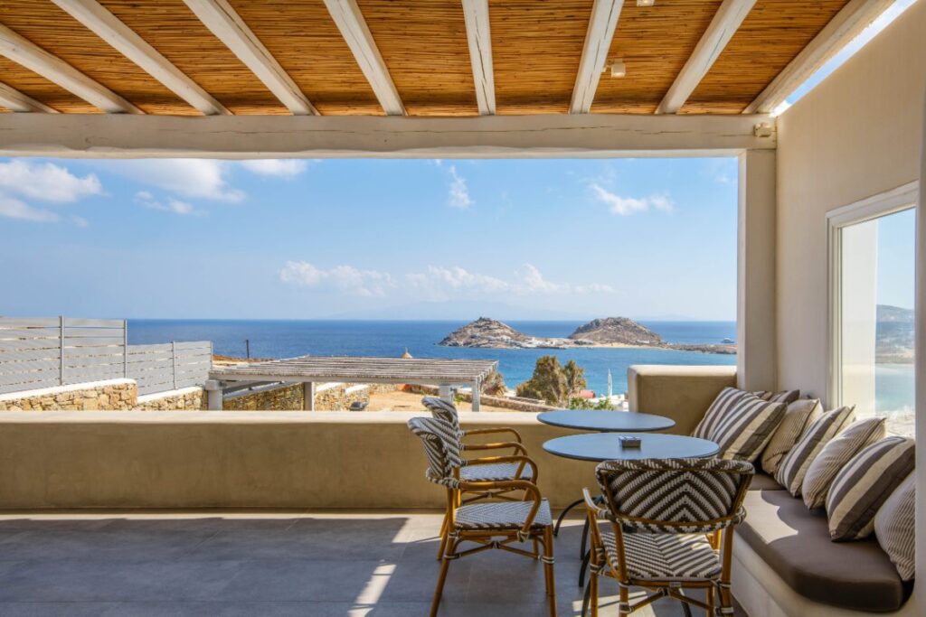 Blue horizon and lavish Mykonos villa for rent.