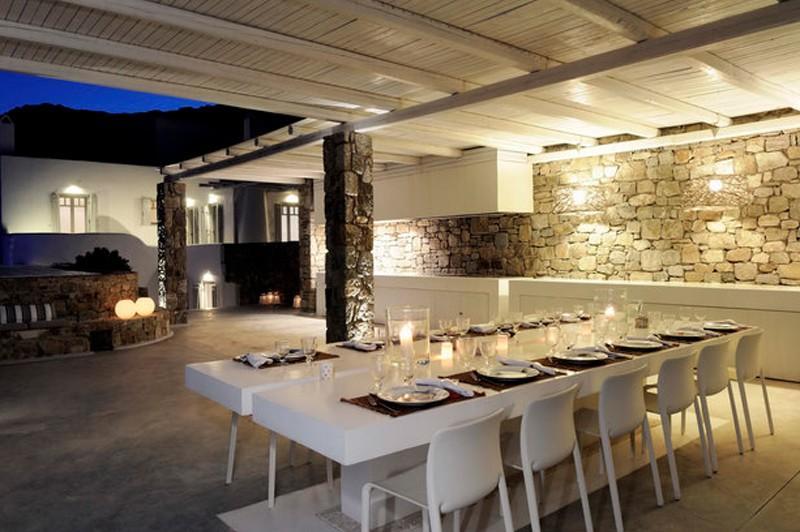 ideal terrace for throwing a party or enjoying with friends in the evening