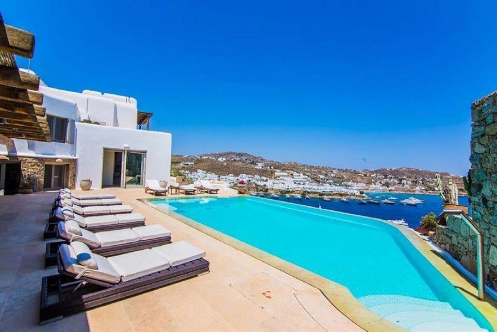 Villa Felicia Agios Lazaros Mykonos, outdoor, sun beds, pool, sea, boats