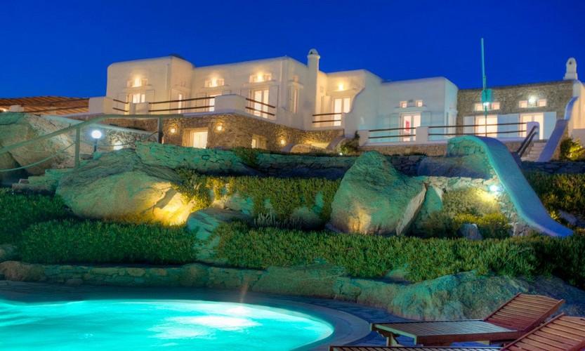 Villa_Zephyr2_05.jpg Super Paradise Mykonos Outdoor, villa, terrace, climbers, pool