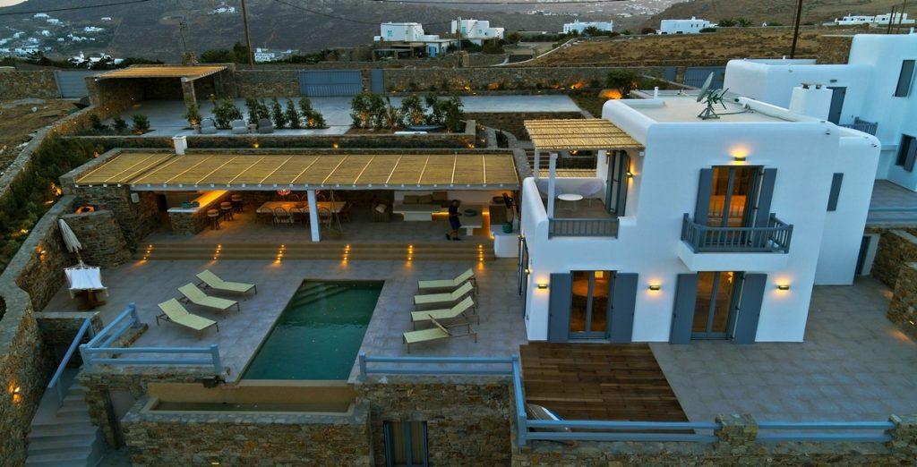 Villa-Ragnar_03.jpg Kalafatis Mykonos, villa exterior, pool, climbers, lights, villas, stairs