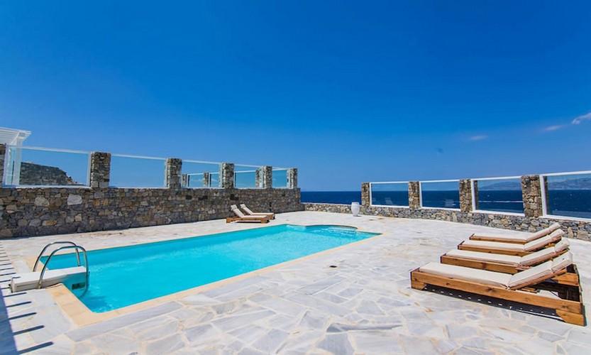 Villa_Eli_06.jpg Agios Ioannis Mykonos Outdoor, pool, climbers, pool stairs, sky, sea, horizon