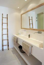 Villa_Lenard_02.jpg Panormos Mykonos 2nd Bathroom, washstand, towel rack, mirror