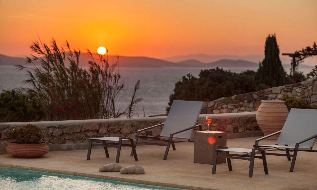 Villa-Agda_10.jpg Agios Ioannis Mykonos, outdoor, pool, climbers, wine, sun, sea
