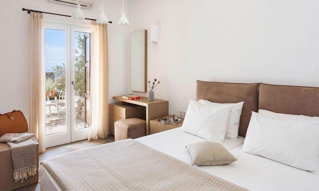 Villa-Agda_32.jpg Agios Ioannis Mykonos, 2nd bedroom, pillows, king size bed, curtains, mirror, scarf
