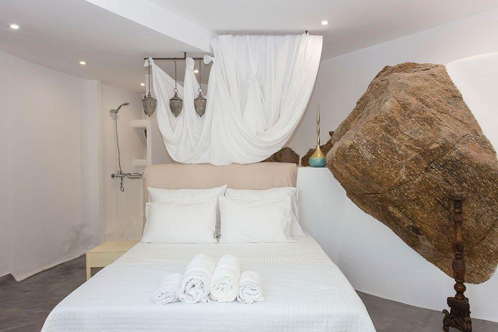 Villa-Ramsey-_26.jpg Halara Mykonos, 8th bedroom, bed, towels, robes, pillows, curtain
