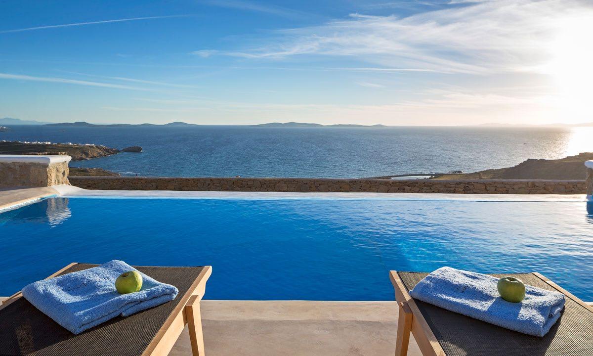 View of the sea from an infinity pool